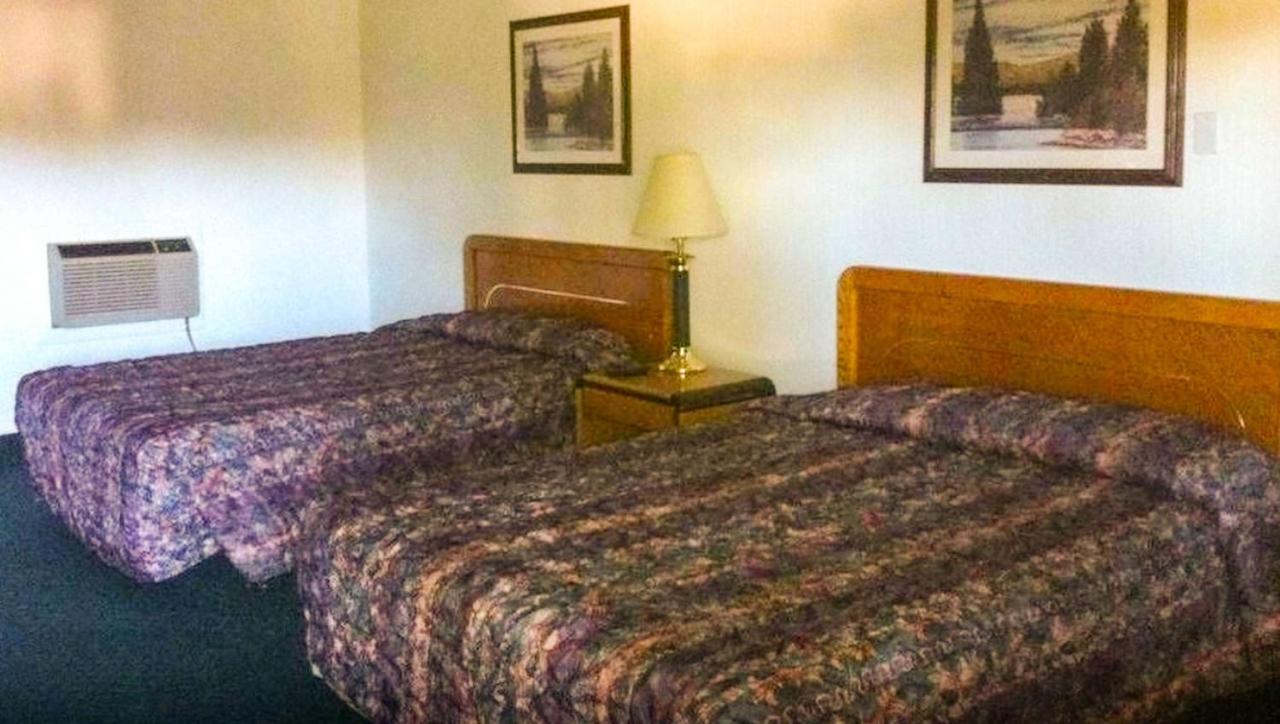 Juniper Motel Мадрас Экстерьер фото